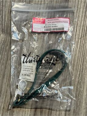 thirty-one Jade Distressed Pebble Wristlet Strap